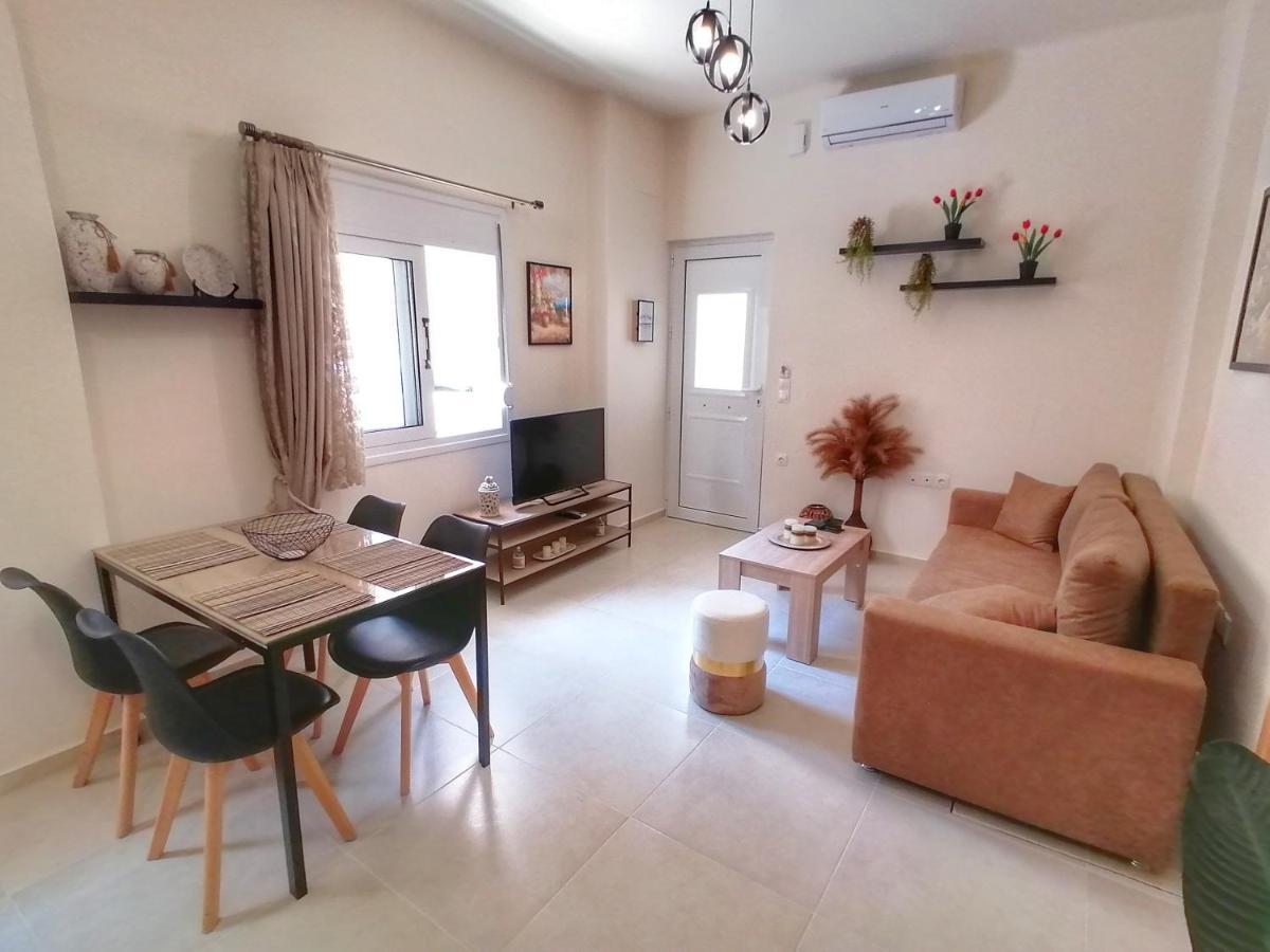 Alex Apartment, Cozy Place In Heraklion Center Extérieur photo